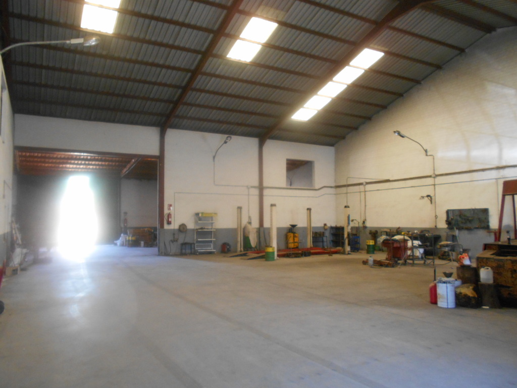 Nave en Abenojar
